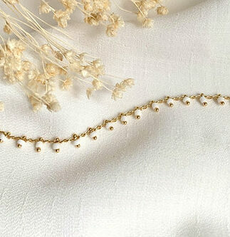 bracelet original or perle blanche bijou fait main artisanal idee cadeau pour femme leonie et france eshop de createurs francais