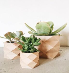 cache pot design geometrique low poly imprime en bois pattern origami parfait pour plantes grasses et cactus diamant cadeau original leonie et france collections