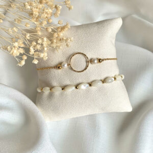 bracelet chaine anneau perle de nacre bijou de createur fait main artisanat francais leonie et france eshop idee cadeau pour femme