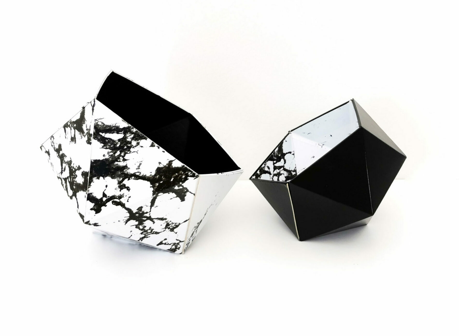 lot deux boites origami noir blanc imitation marbre deco desgin leonie et france eshop