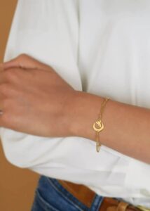 bracelet femme chaine doree or fin 24 carats lune fusee leonie et france eshop de createur