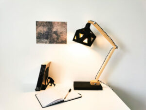 lampe bureau design loft industriel noir bois origami leonie et france eshop de createurs francais