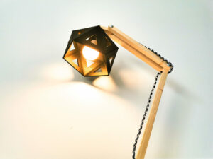 lampe de bureau design loft industriel noir bois origami leonie et france eshop de createur