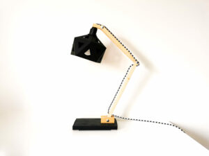 lampe de bureau design loft industriel noir bois origami leonie et france eshop de createurs