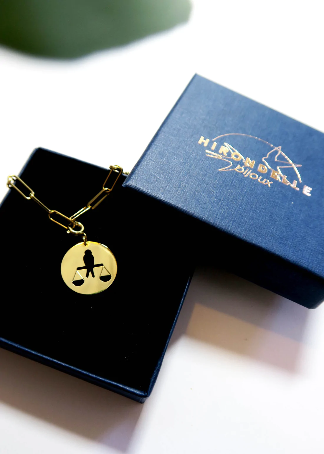 Collier signe astrologique Balance Collier constellation de la Balance  Bijoux d'astrologie Cadeau personnalisé Cadeaux d'anniversaire pour elle  Cadeaux -  France
