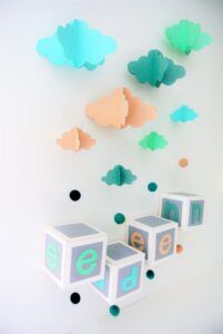 guirlande nuage origami couleur bleu vert prenom personnalisable deco chambre enfant idee cadeau personnalise original leonie et france eshop de createurs min
