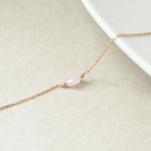 bracelet femme chaine or fin 24 carats pierre quartz rose idee cadeau pour femme bijou artisanal francais eshop leonie et france