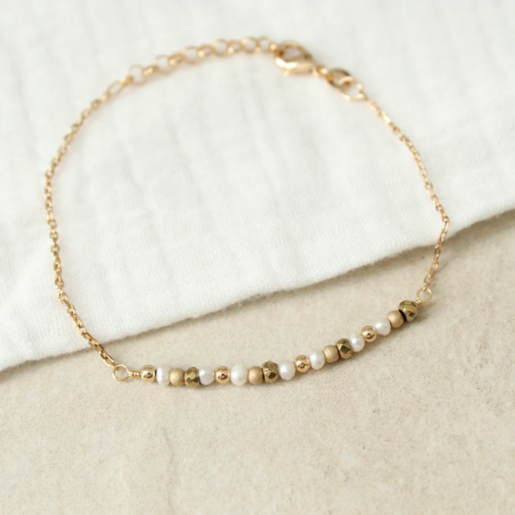 Bracelet cordon et perles blanches nacrées - Léonie & France