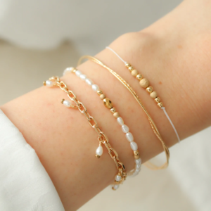 bracelet femme perles d eau douce blanc nacre leonie et france eshop idees cadeaux creations artisanales francaises