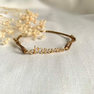 bracelet lien cordon message personnalisable idee cadeau femme originale leonie et france eshop de createurs francais min