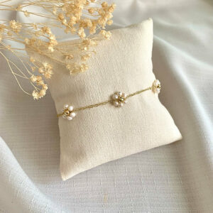 bracelet femme or fleur perle blanche idee cadeau original leonie et france eshop createurs francais
