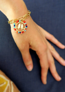 bracelet or hirondelle perles couleur idee cadeau pour femme leonie et france eshop de createurs bijoux fait main