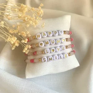 bracelet mantra perle quartz rose message personnalisable idee cadeau original unique bijou de createur leonie et france eshop de createurs francais