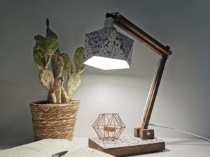 lampe de bureau origami terrazzo idee cadeau original leonie et france eshop de createurs francais
