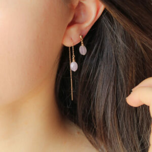 boucles d oreilles courtes puces pierre fine quartz rose idee cadeau pour femme leonie et france eshop de bijou de createur francais