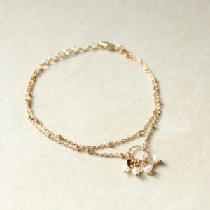 bracelet double rangs or perle nacre idee cadeau original pour femme leonie et france eshop de bijou de createur francais