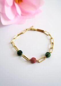 bracelet maille rectangle or pierre fine rose et vert idee cadeau femme leonie et france eshop de createurs francais