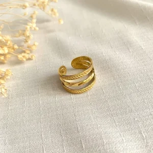 bague femme multirangs trois anneaux entrelaces or bijou fait main idee cadeau original pour femmes leonie et france eshop de bijoux de createurs francais bagues