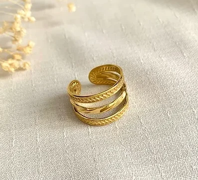 bague femme multirangs trois anneaux entrelaces or bijou fait main idee cadeau original pour femmes leonie et france eshop de bijoux de createurs francais