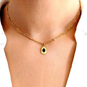 collier femme fine chaine or pierre naturelle onyx noir idee cadeau original femme leonie et france eshop de bijou de createurs francais