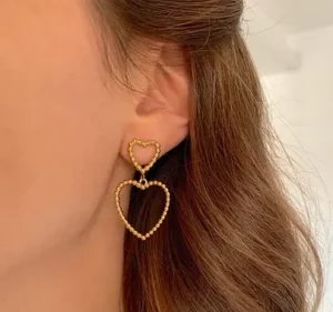 boucles d oreilles femme pendantes or coeur idee cadeau original pour femmes leonie et france eshop de bijou de createur francais