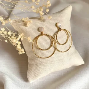 boucles d oreilles or longues pendantes double cercle martele puce pierre de nacre idee cadeau femme leonie et france eshop de createurs francais